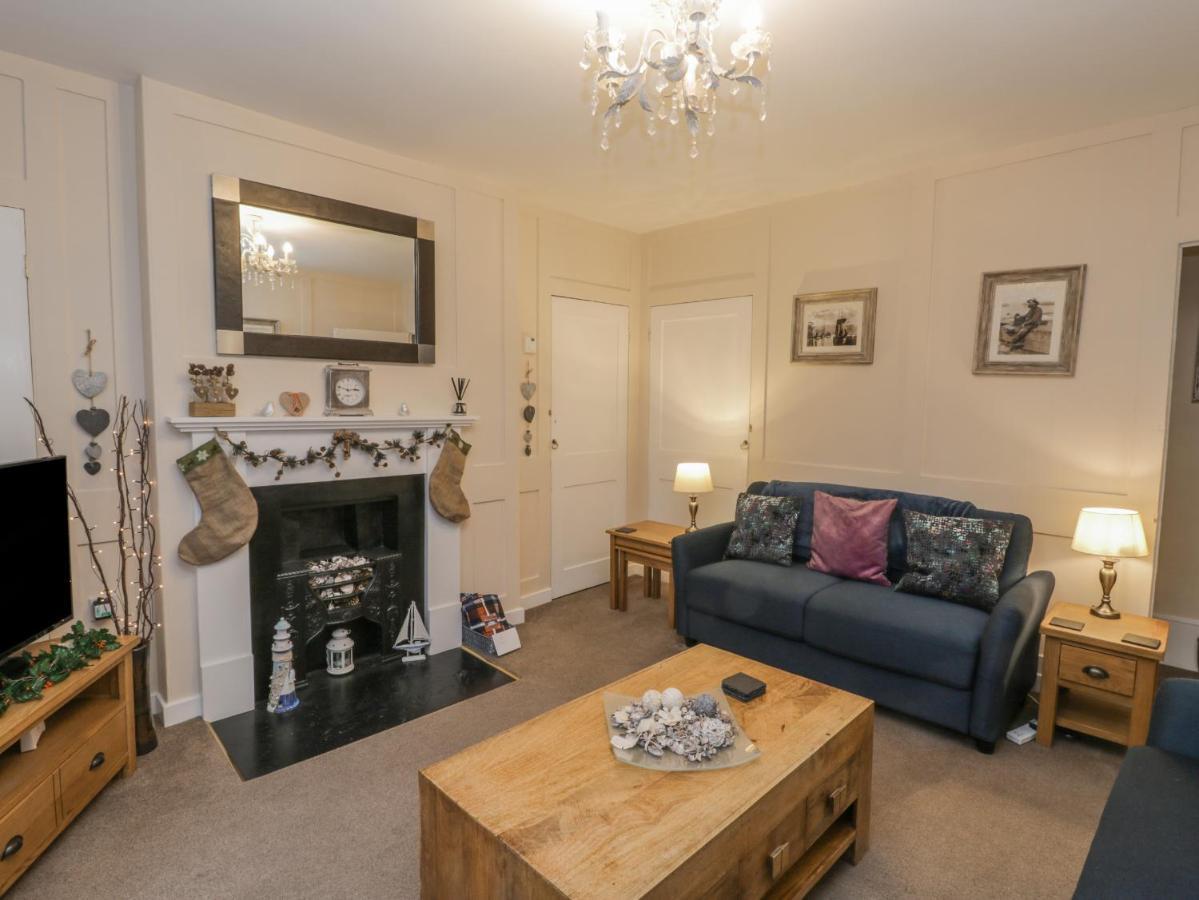 Robins Nest Apartment Whitby Bagian luar foto