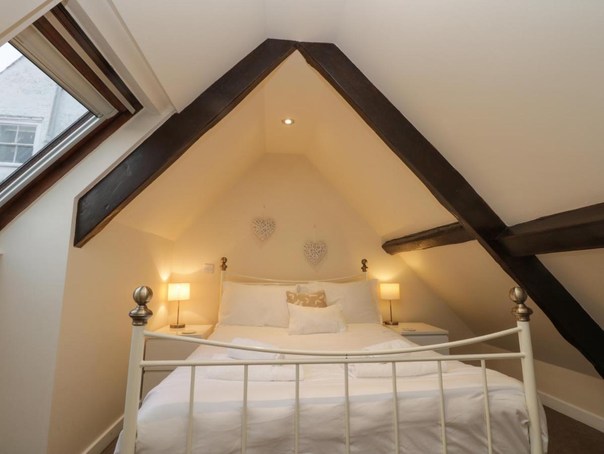Robins Nest Apartment Whitby Bagian luar foto